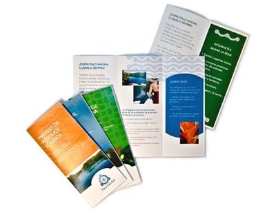 30款漂亮的酒店折頁畫冊設(shè)計